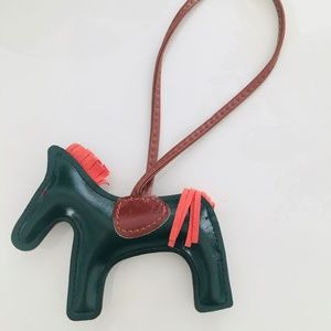 FASHION BAG ACCESSORIES Rodeo horse motif Anemone